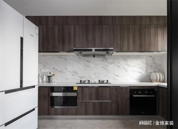 8㎡現代簡約裝修給你一個時尚舒適的家AG真人游戲平臺告別繁雜擁抱簡約11(圖1)